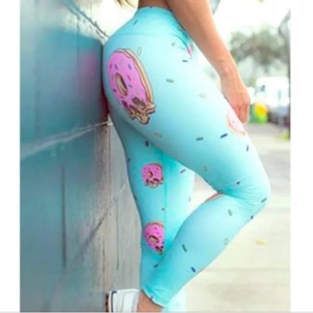 Feed me fight me leggings - donut skull